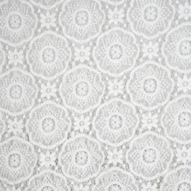 Tissu dentelle blanc cassé motif romantic flower - pretty mercerie - mercerie en ligne