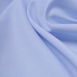 Tissu coton oxford blanc et bleu baby blue | Pretty Mercerie | mercerie en ligne