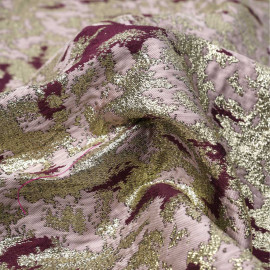 Tissu jacquard mauve et rhododendron à motif abstrait et fil lurex or | Pretty Mercerie | mercerie en ligne