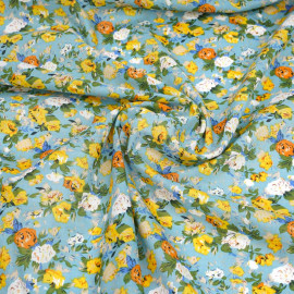 Tissu voile de coton bleu ciel à motif bouquet de rose jaune et vert | pretty mercerie | mercerie en ligne