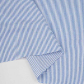 Tissu coton et Tencel bleu claire à motif tissés fines rayures blanches | Pretty mercerie | mercerie en ligne