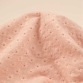 Tissu coton brodé à motif pâquerette brodé et ajouré - rose pastel