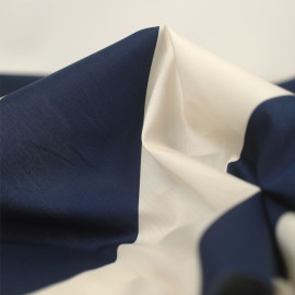 Tissu coton Joe ivoire à motif grosse rayure diagonale marine